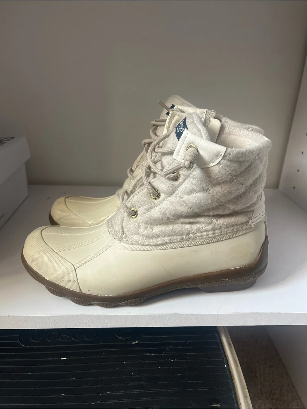 Sperry Women's Cream Lace-Up Insulated Duck Boots